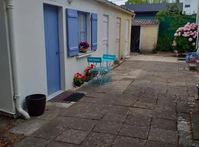 L'ilot A Homey Home's アパート